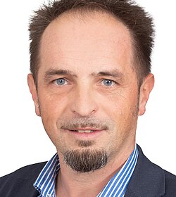 Walter Auer Walter Auer